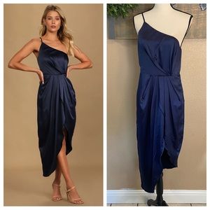 NWOT Lulus Law of Attraction Navy Satin One-Shoulder Asymmetrical Midi Dress